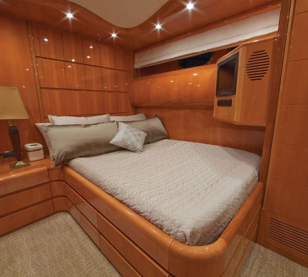 The 31m Yacht EVELYN