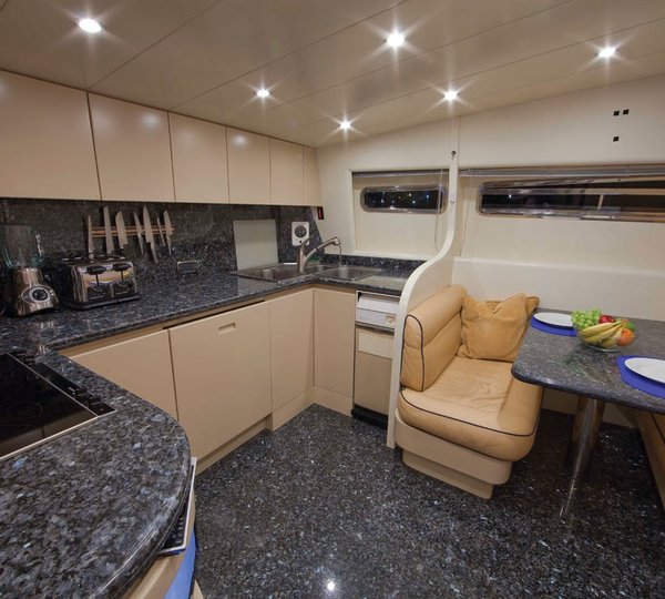 The 31m Yacht EVELYN