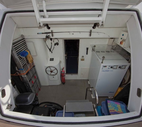 The 31m Yacht EVELYN