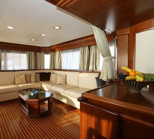 The 31m Yacht KLOBUK