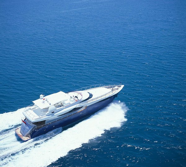The 32m Yacht CLARITY