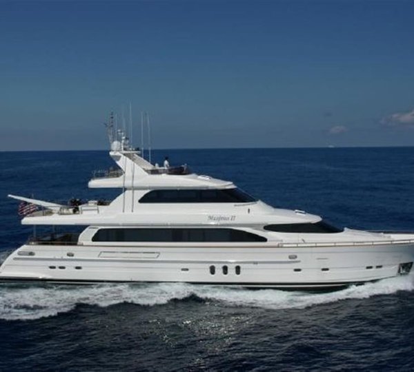 The 32m Yacht MAXIMUS II