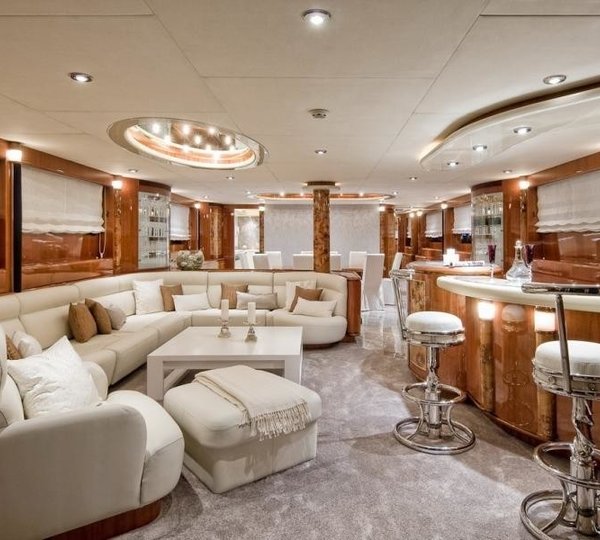 The 32m Yacht MY WAY