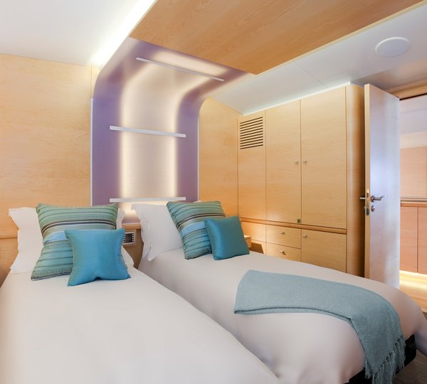 The 32m Yacht NECKER BELLE