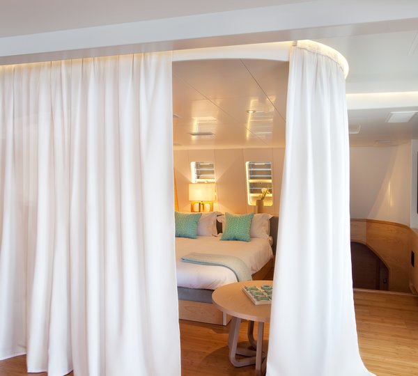 The 32m Yacht NECKER BELLE