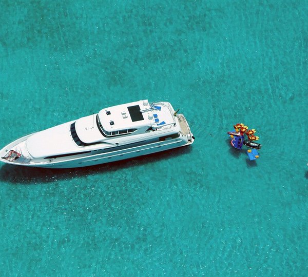 The 32m Yacht OUTTA TOUCH