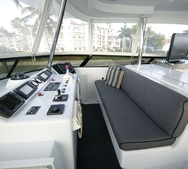 The 32m Yacht OUTTA TOUCH