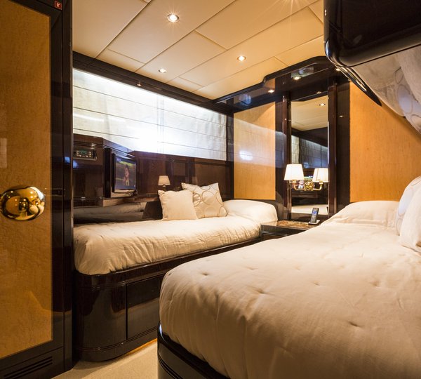 The 32m Yacht SEA DIAMOND