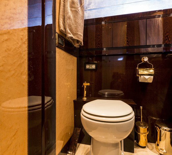 The 32m Yacht SEA DIAMOND