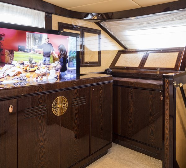 The 32m Yacht SEA DIAMOND