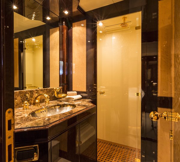 The 32m Yacht SEA DIAMOND