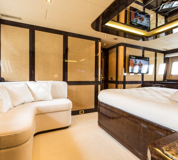 The 32m Yacht SEA DIAMOND