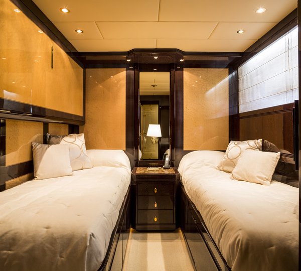 The 32m Yacht SEA DIAMOND