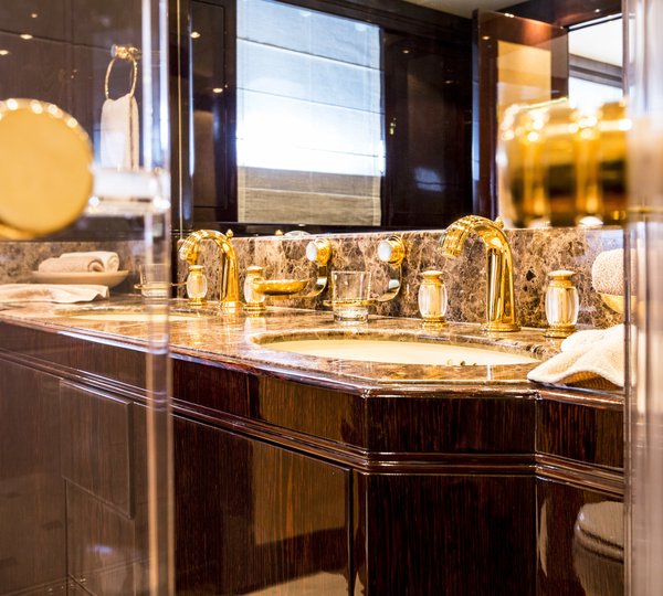 The 32m Yacht SEA DIAMOND