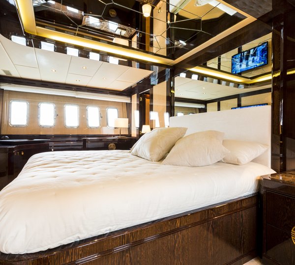 The 32m Yacht SEA DIAMOND