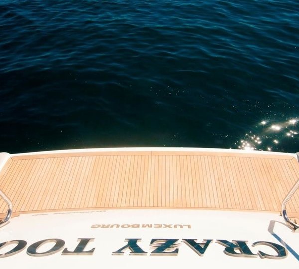 The 33m Yacht CRAZY TOO