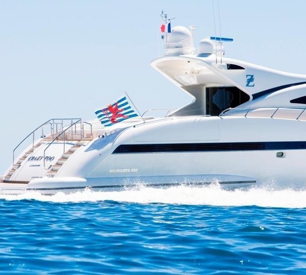 The 33m Yacht CRAZY TOO