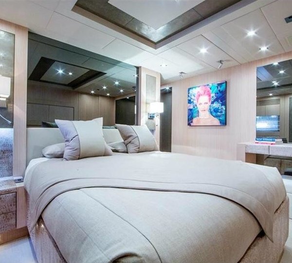 The 33m Yacht CRAZY TOO