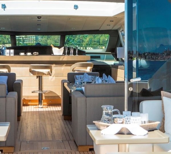 The 33m Yacht CRAZY TOO