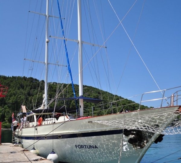 The 33m Yacht FORTUNA