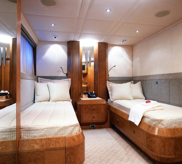 The 34m Yacht BENITA BLUE