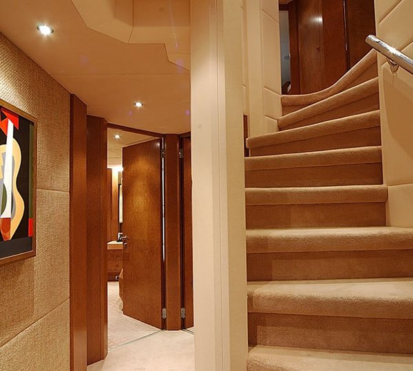 The 34m Yacht BENITA BLUE