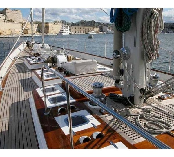 The 34m Yacht BLUE LEOPARD