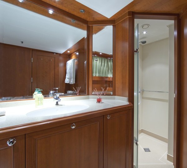 The 34m Yacht CORNELIA