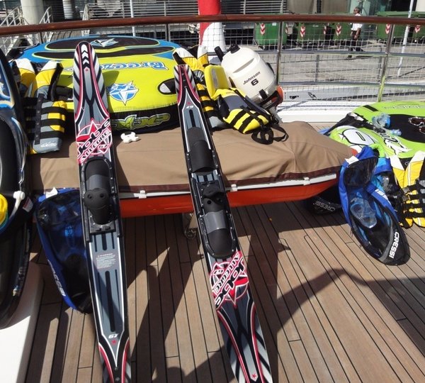 The 34m Yacht CORNELIA