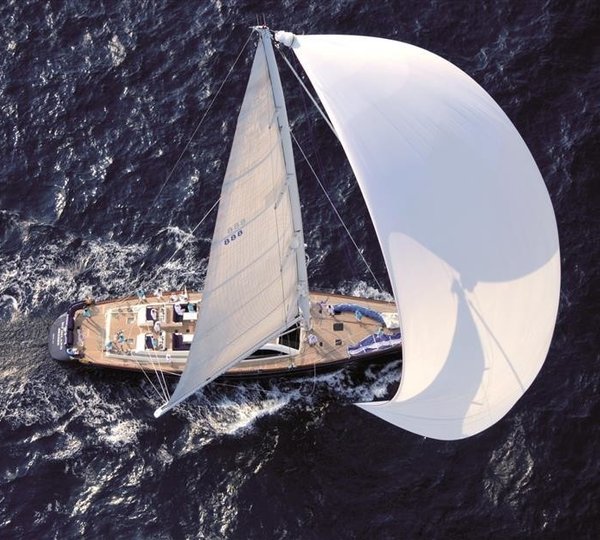 The 34m Yacht HIGHLAND BREEZE