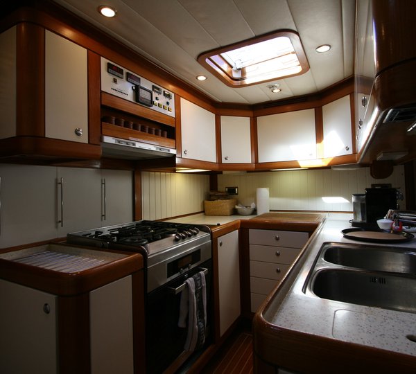 The 34m Yacht MYSTERY