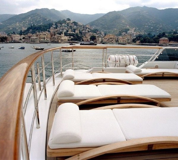 The 34m Yacht PAPINOU
