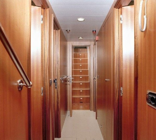 The 34m Yacht PAPINOU