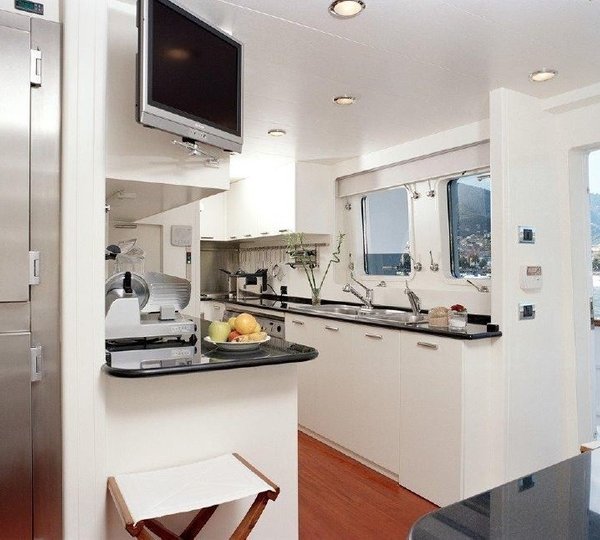 The 34m Yacht PAPINOU