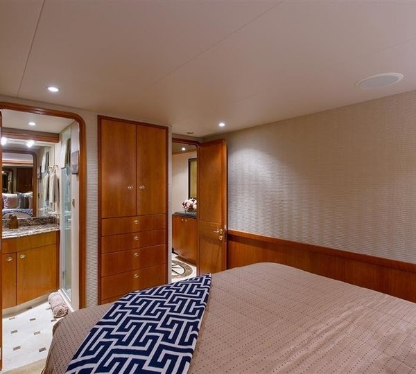 The 34m Yacht SOUTHERN STAR