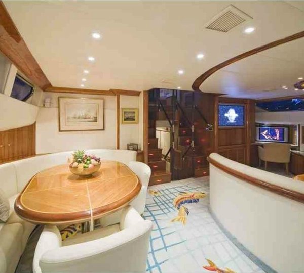 The 34m Yacht TAKAPUNA