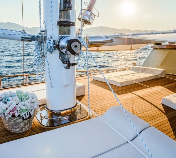 The 34m Yacht WICKED FELINA