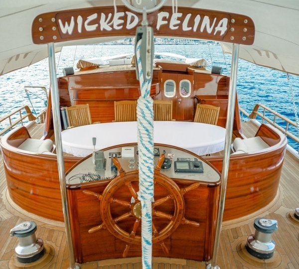 The 34m Yacht WICKED FELINA