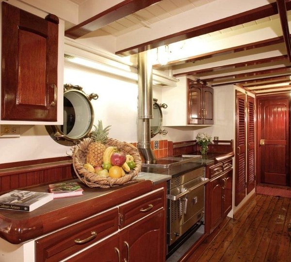 The 35m Yacht PACIFIC YELLOWFIN