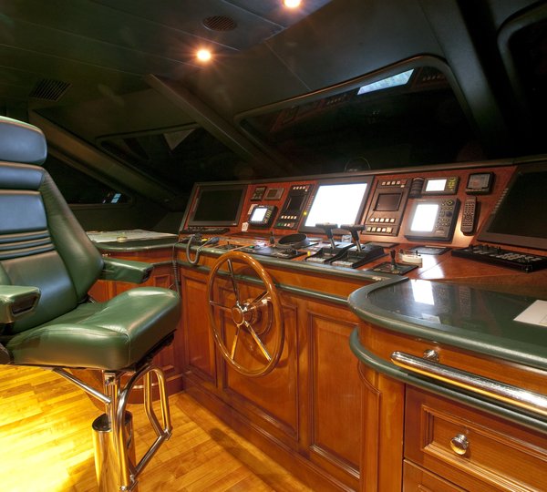 The 35m Yacht PARADIGM