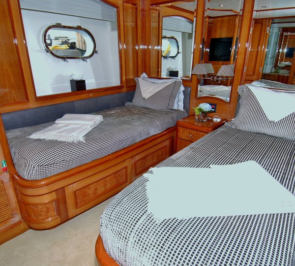 The 35m Yacht PARADIGM