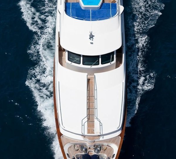 The 35m Yacht SEA CENTURY