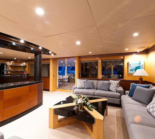 The 35m Yacht SPIRIT