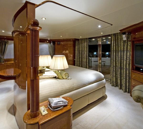 The 35m Yacht STELLA FIERA