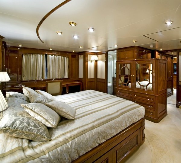 The 35m Yacht STELLA FIERA