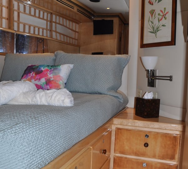 The 35m Yacht WATERCOLOURS