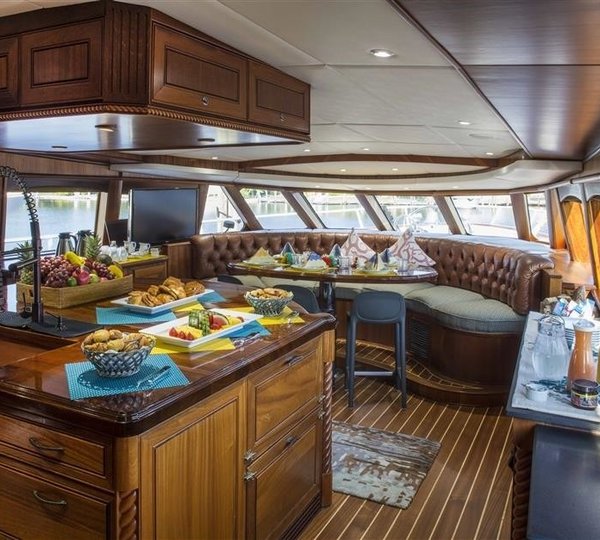 The 35m Yacht WATERCOLOURS