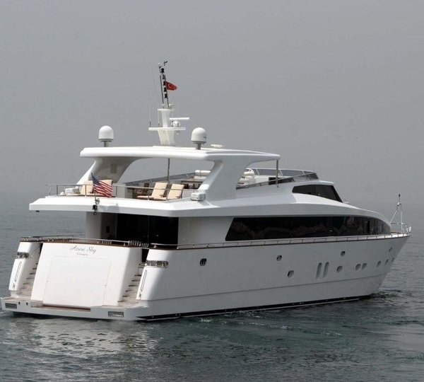 The 36m Yacht AZURE SKY