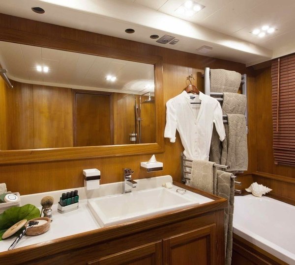 The 36m Yacht DRENEC