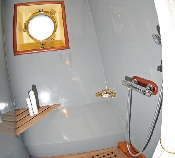 The 36m Yacht OFELIA